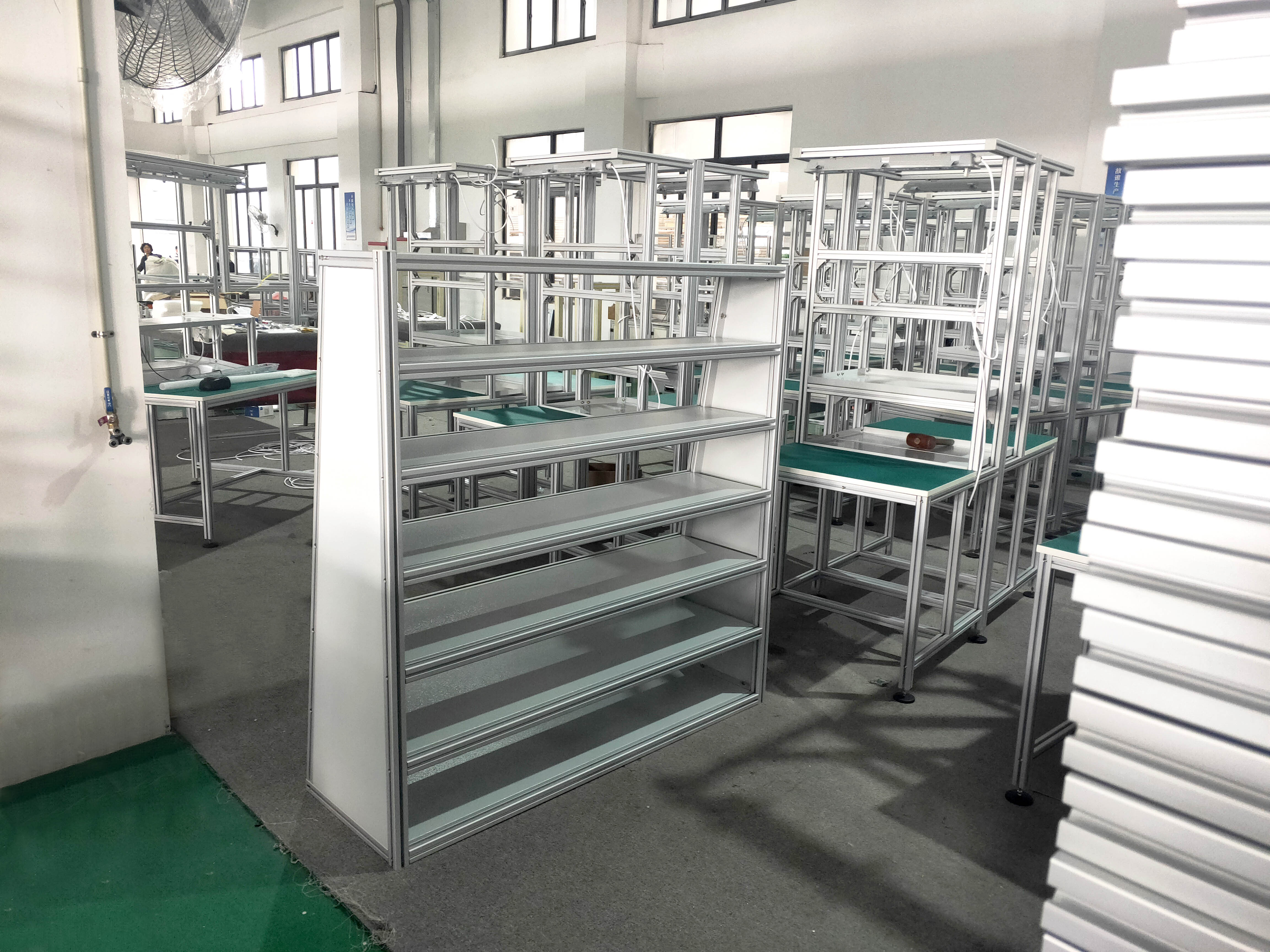 泰州鋁合金框架廠家，用8080型材搭建哪類框架？